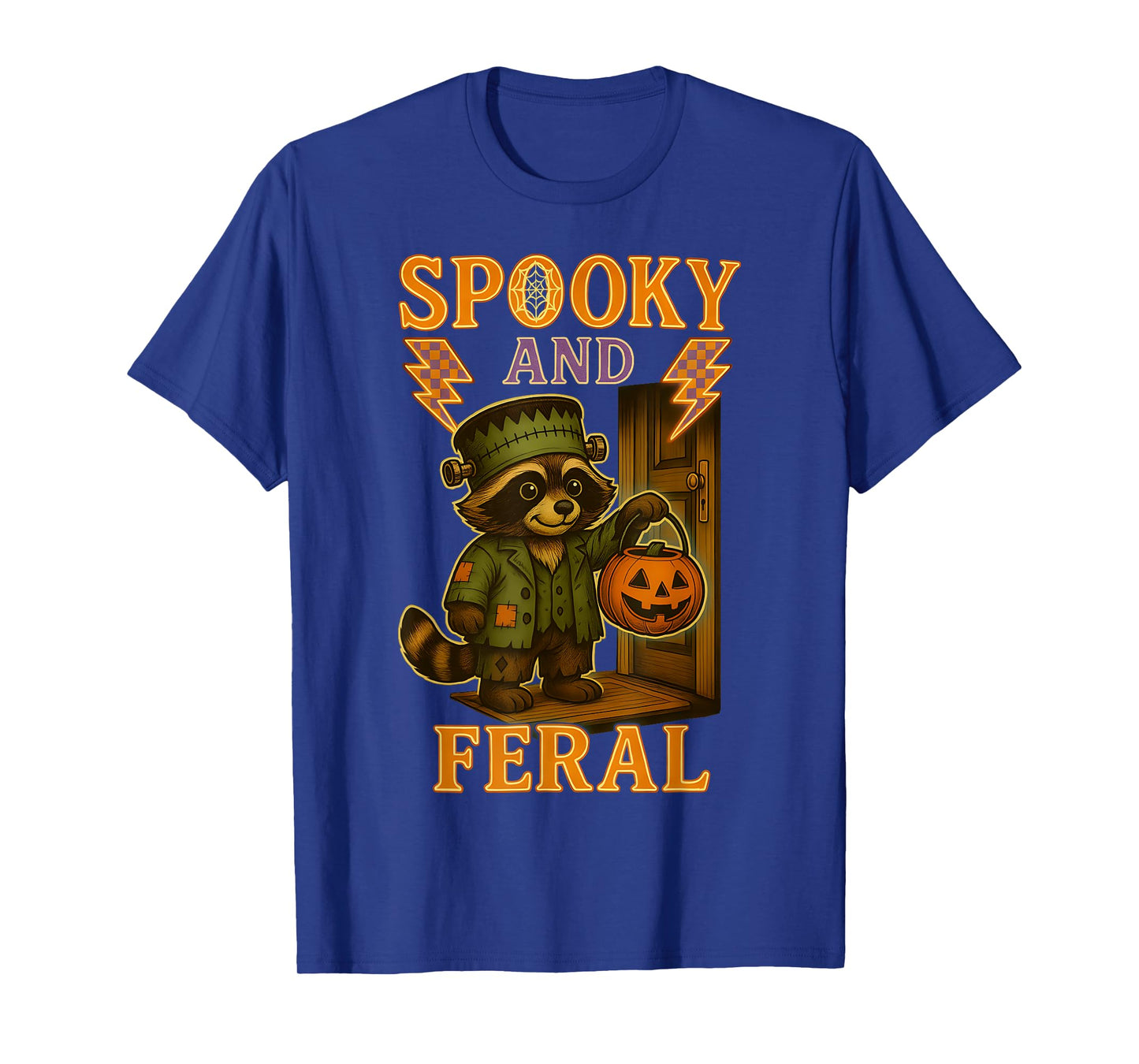 Cute Raccoon Spooky And Feral Halloween Creepy Raccoon Kids T-Shirt