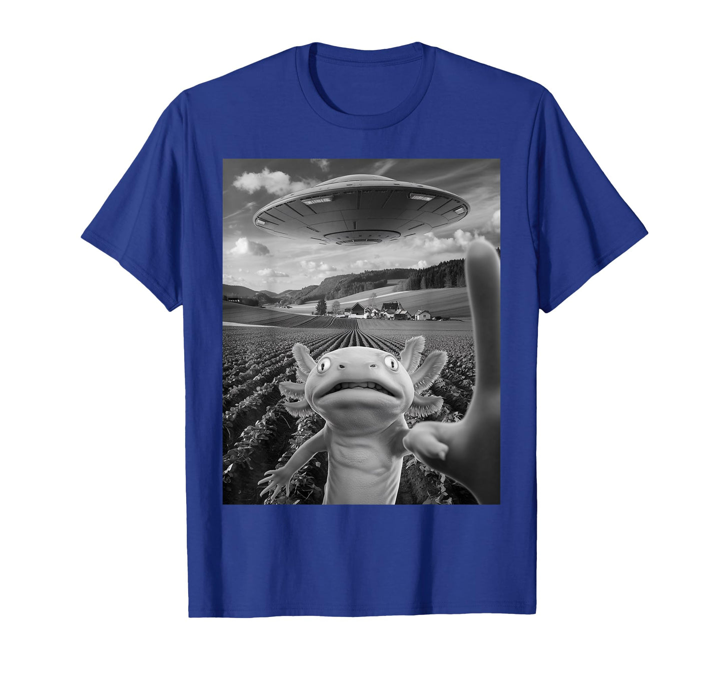 Axolotl Selfie With Alien UFO Funny Axolotl Gifts For Women T-Shirt