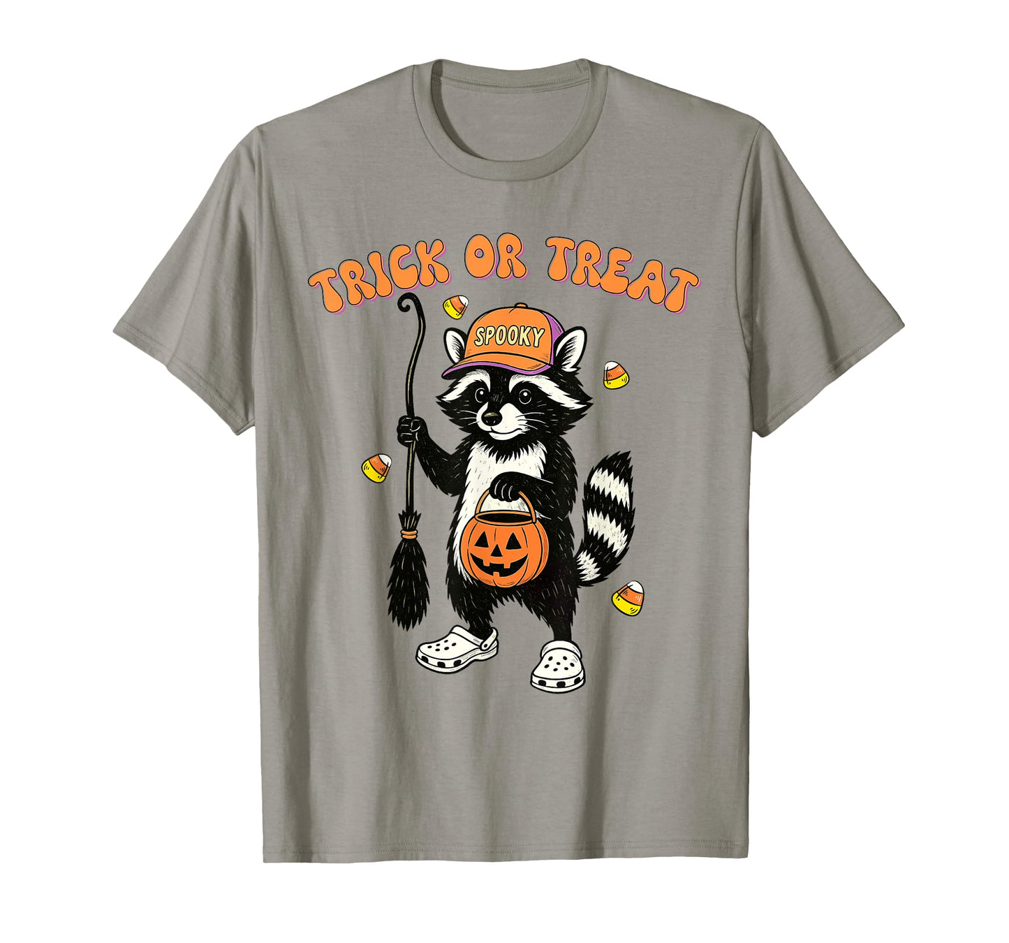 Retro Trick or Spooky Treat Halloween Raccoon Pumpkin Bucket T-Shirt