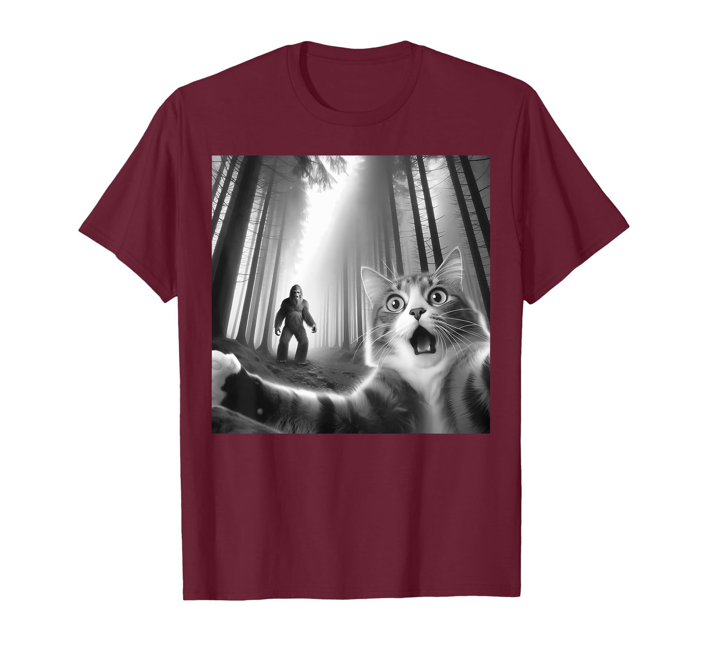 Funny Tee Surprised Scared Cat Selfie With Bigfoot Sasquatch T-Shirt for Men Women Kids