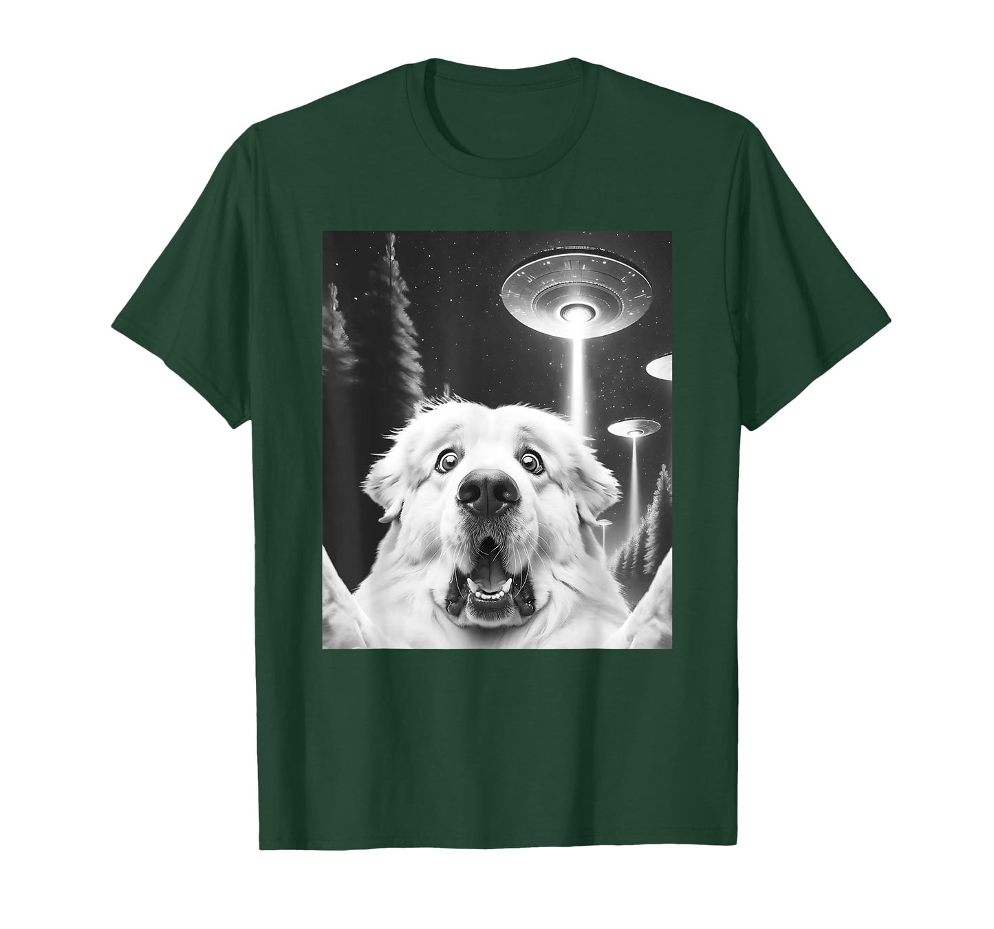 Funny Great Pyrenees Alien UFO Taking a Selfie Dog Mom Dad T-Shirt