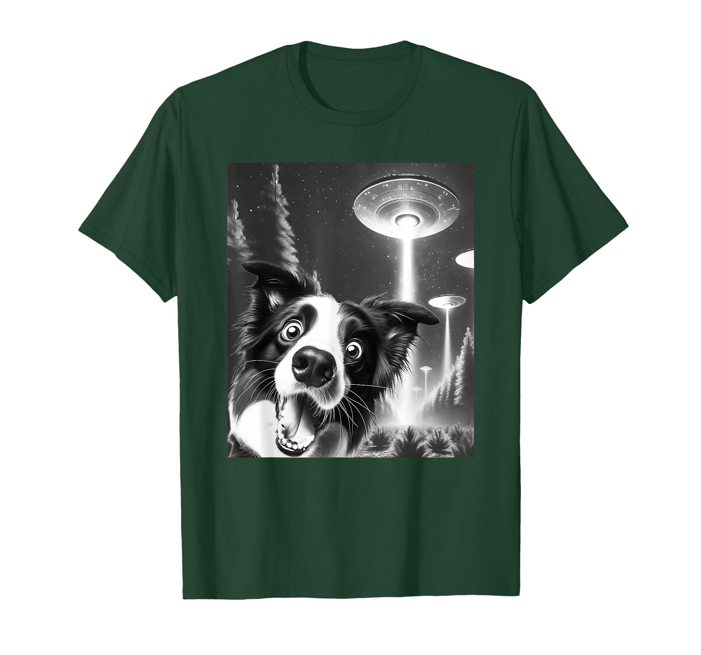 Funny Border Collie Alien UFO Taking a Selfie Dog Mom Dad Men Women Girls Kids T-Shirt