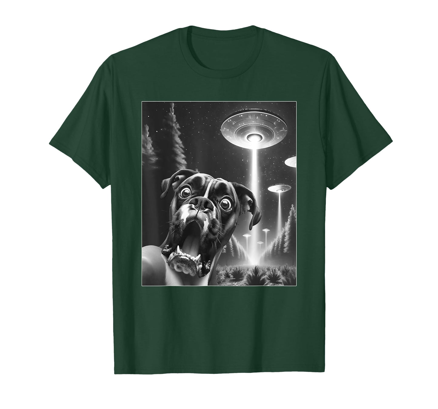 Funny Boxer Dog Alien UFO Taking a Selfie Dog Mom Dad Men Women Girls Kids T-Shirt