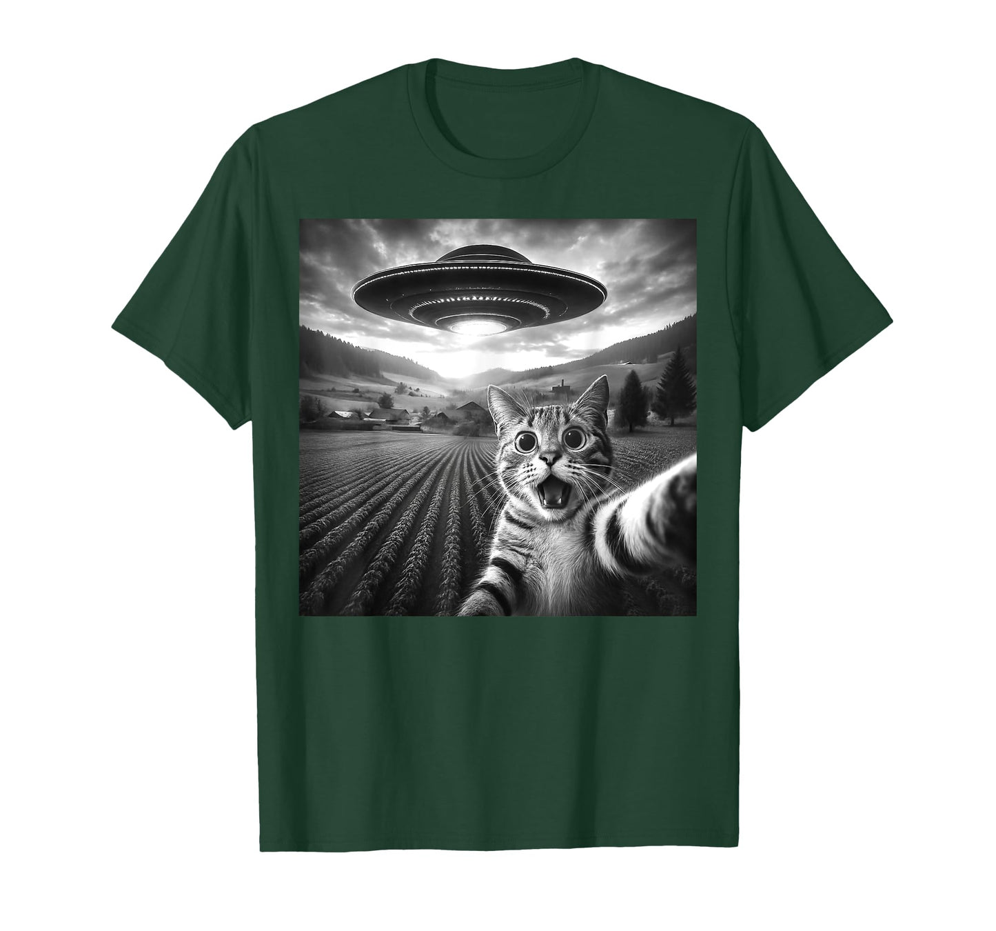 Cat Selfie With Alien UFO Funny Cat Gifts For Men Women Kid T-Shirt
