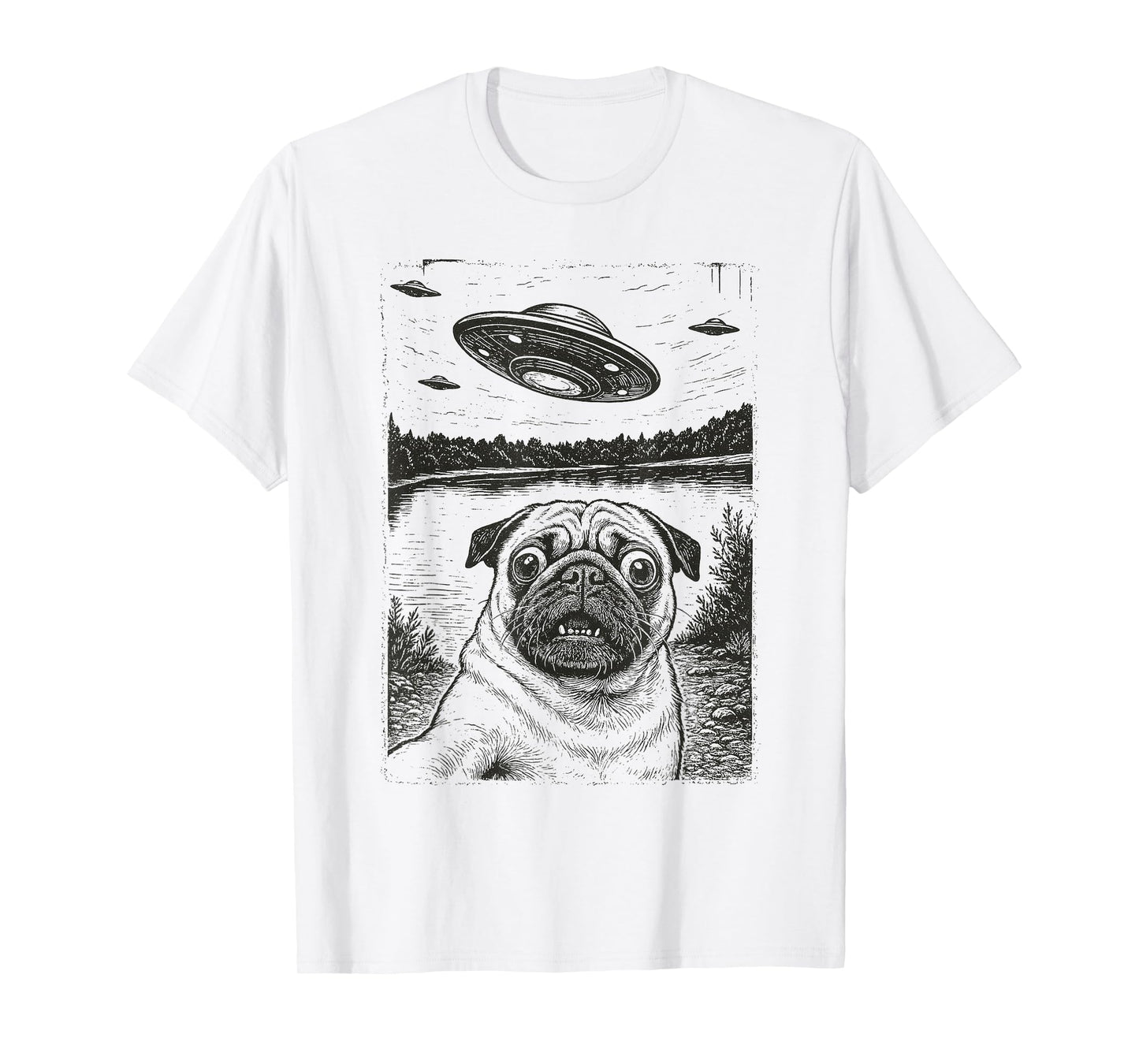 Vintage Pug UFO Encounters - Funny UFO and Pug Selfie T-Shirt