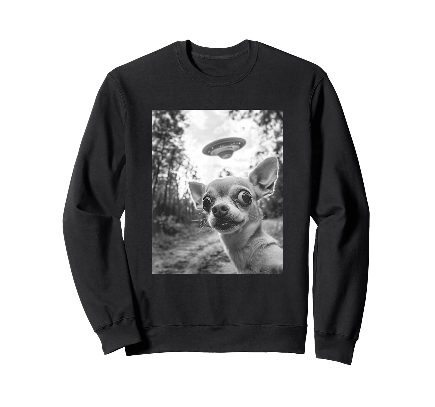 Chihuahua UFO Meme - Funny Chihuahua Selfie with UFO T-Shirt
