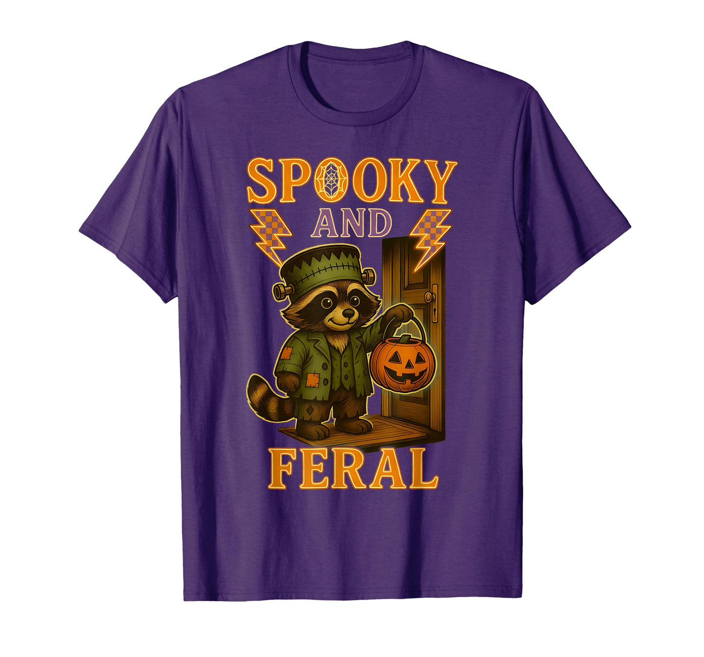 Cute Raccoon Spooky And Feral Halloween Creepy Raccoon Kids T-Shirt