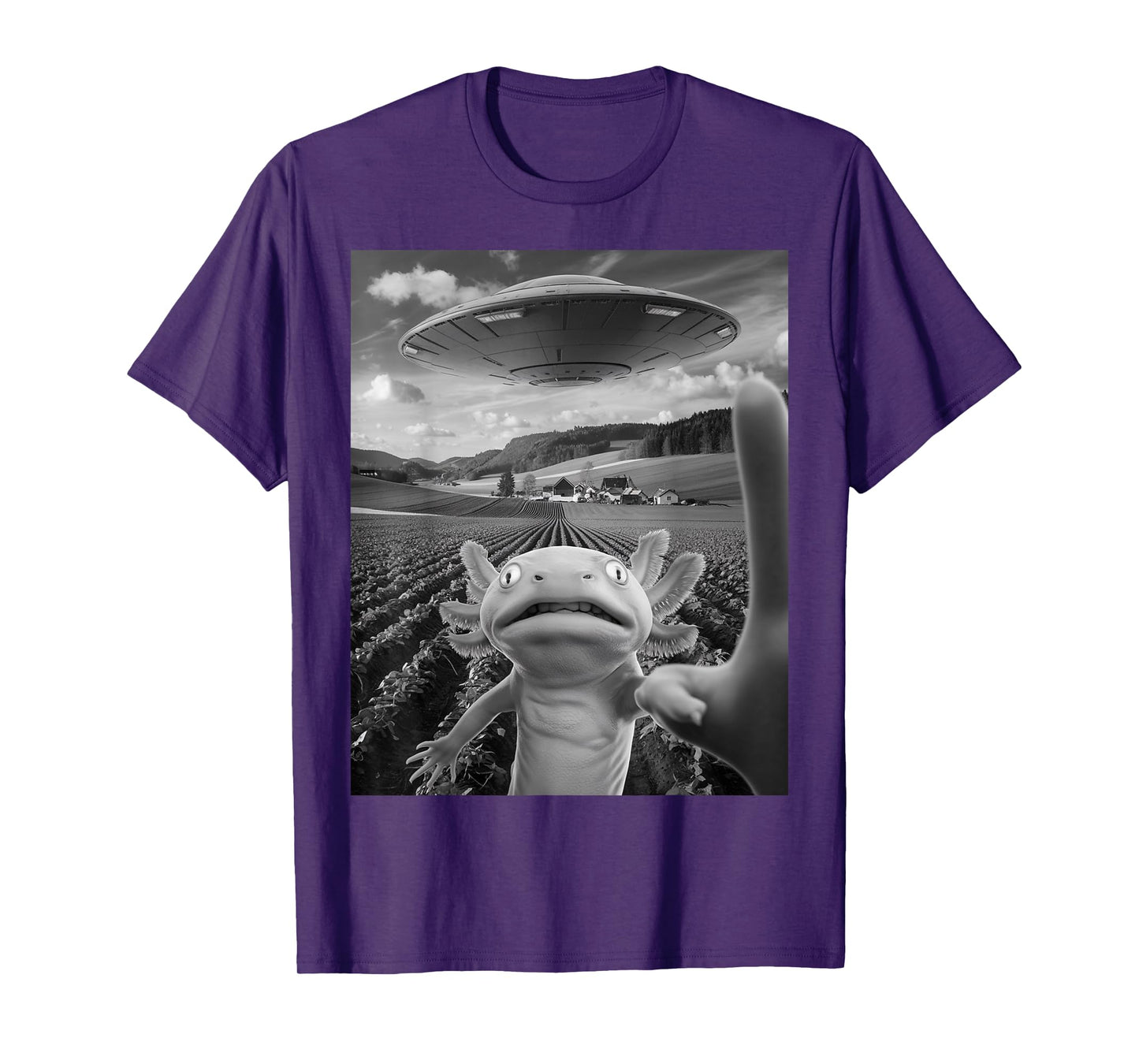 Axolotl Selfie With Alien UFO Funny Axolotl Gifts For Women T-Shirt
