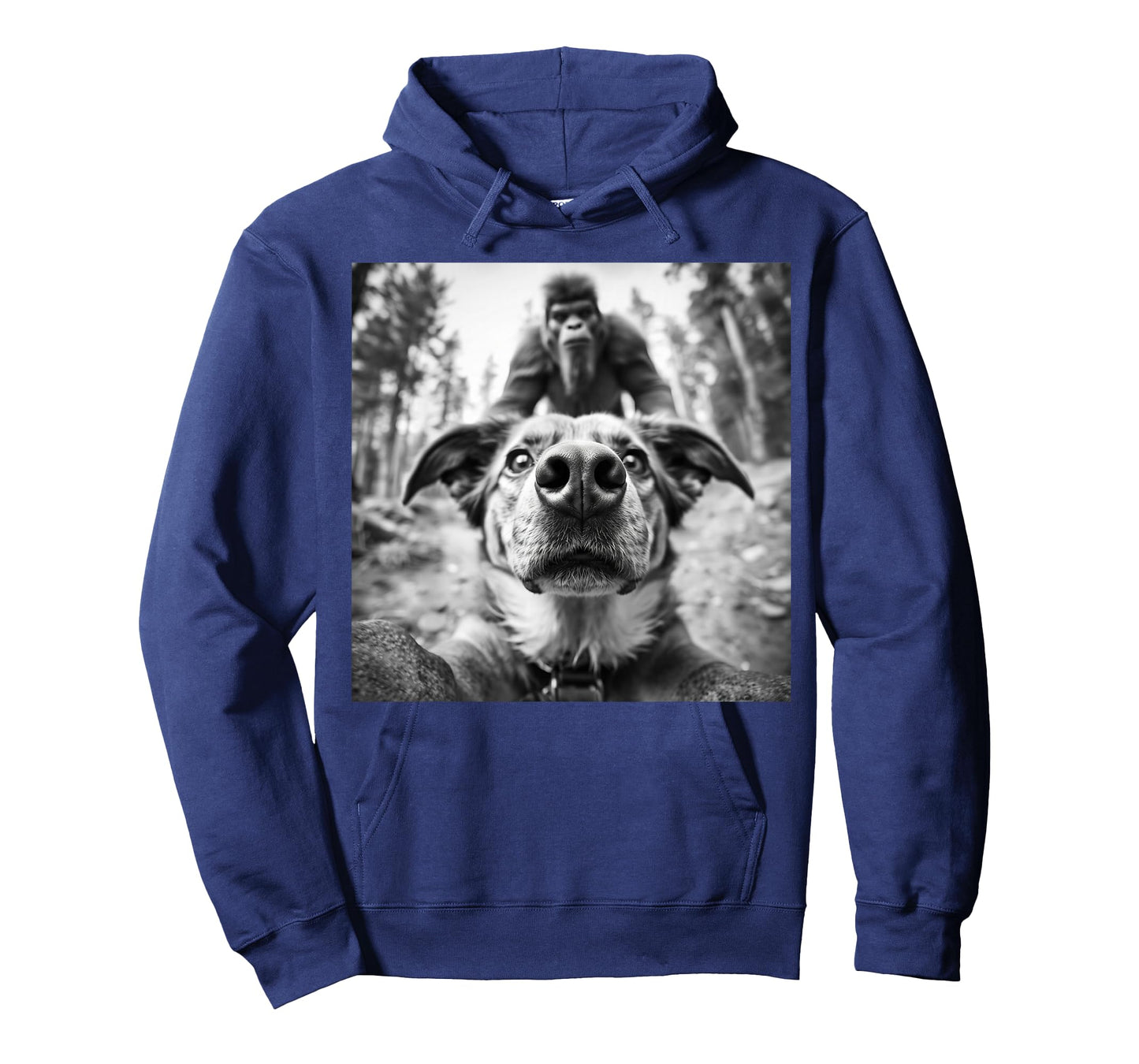 Funny Dog Selfie With Bigfoot, Dog-Sasquatch Novelty Graphic T-Shirt
