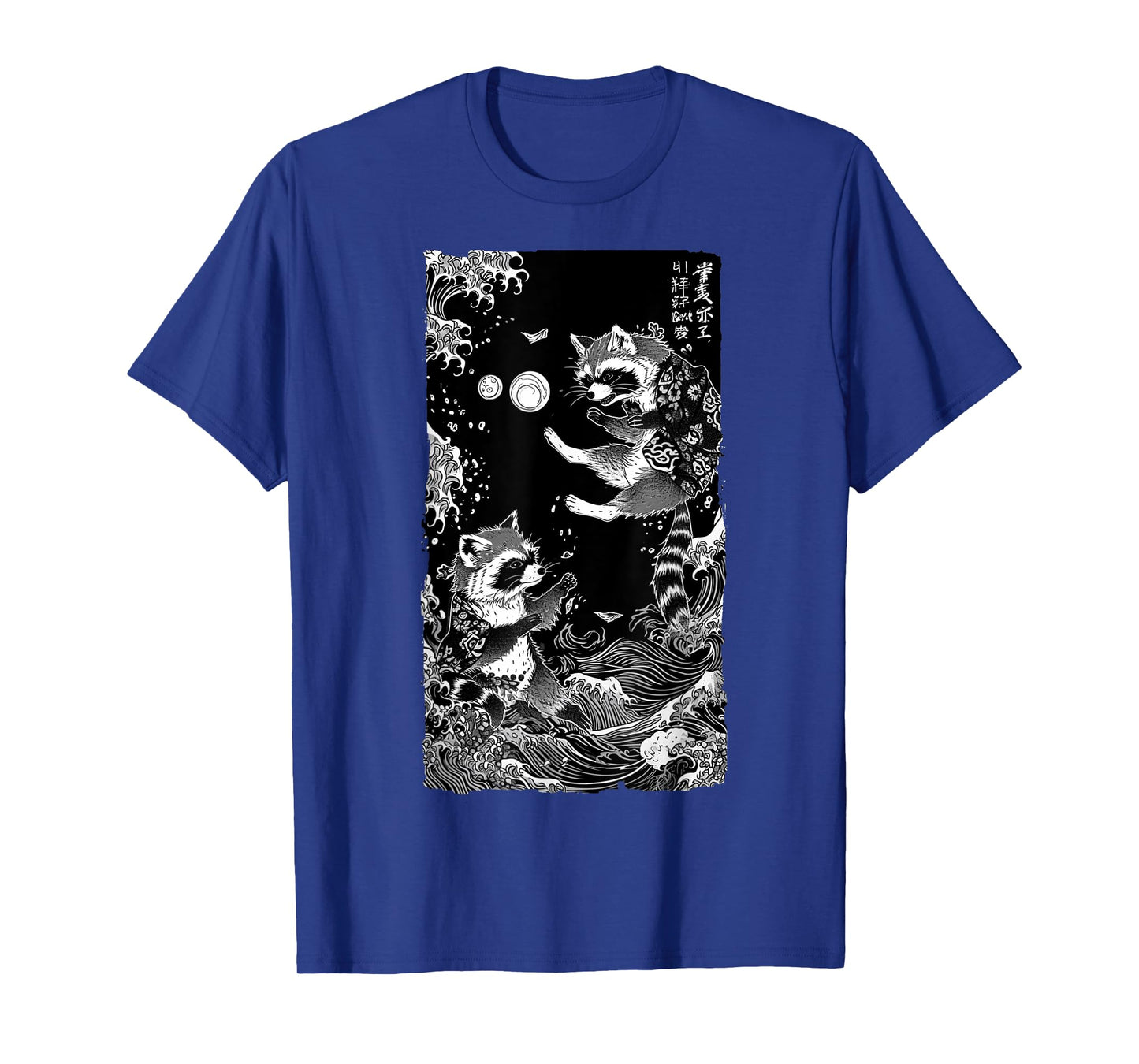 Raccoon Samurai Duel: Ukiyo-e Battles Japanese Art Print T-Shirt