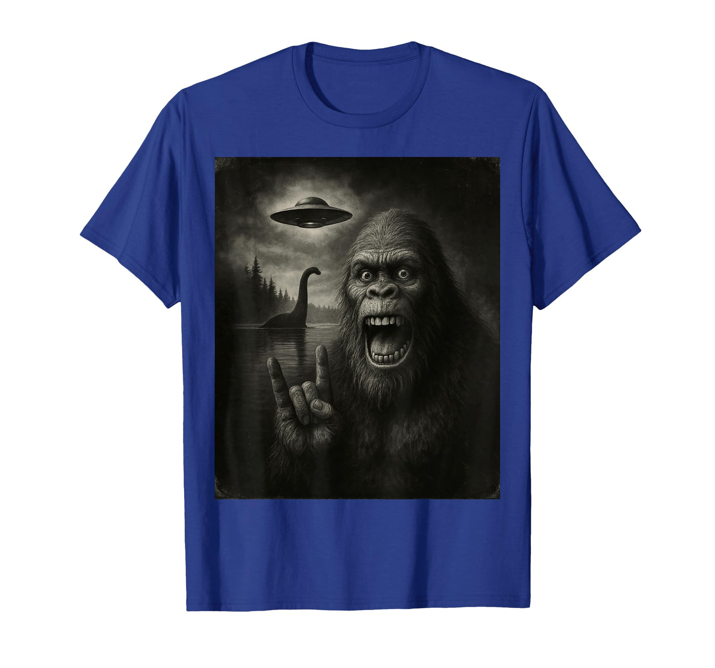 Bigfoot Selfie Loch Ness Monster UFO Alien Gifts Graphic T-Shirt