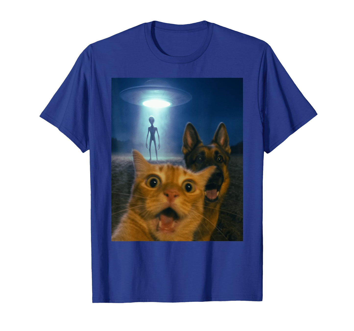 Cat and Dog Alien Selfie UFO Abduction Night Scene Funny T-Shirt