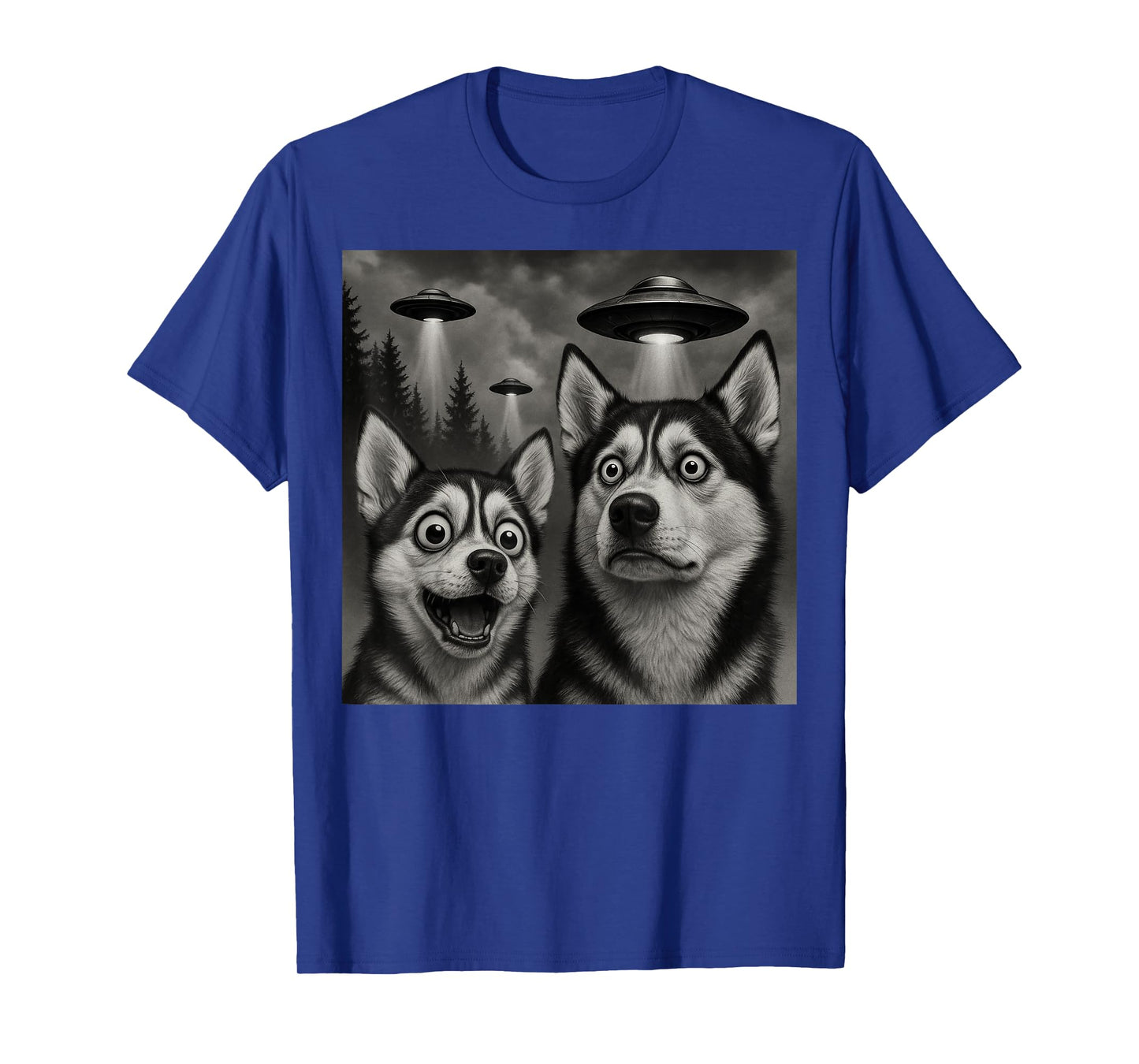 Huskies Watching UFOs Funny Dog Lover Design T-Shirt