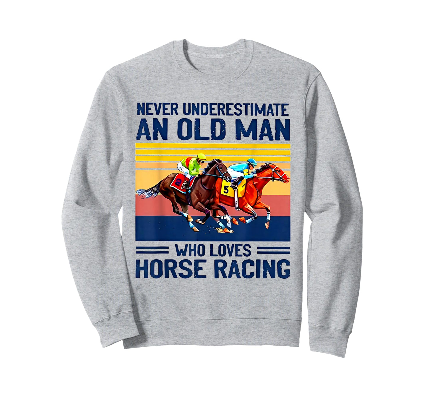 Never underestimate an old man who loves horse racing T-Shirt