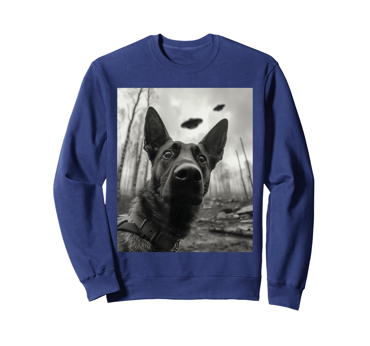 Dog Mom Dad - Funny Alien Selfie Malinois UFO Men Women T-Shirt