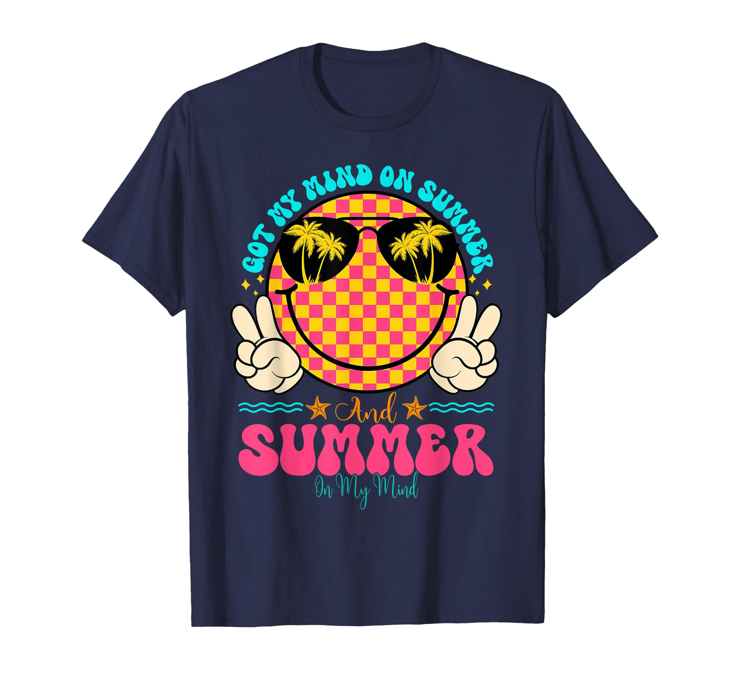 Groovy Happy Face Summer Vibes Got My Mind On Summer Teacher T-Shirt for Men Women