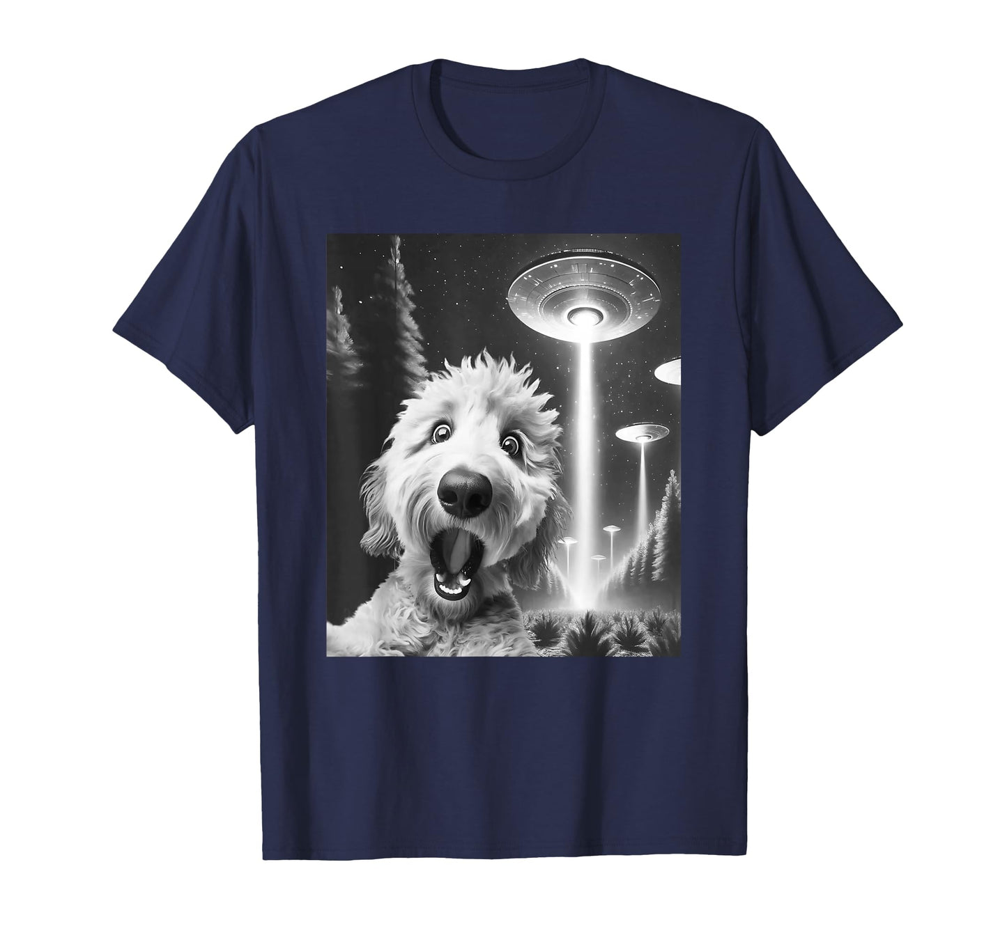 Funny Goldendoodle Alien UFO Taking a Selfie Dog Mom Dad T-Shirt