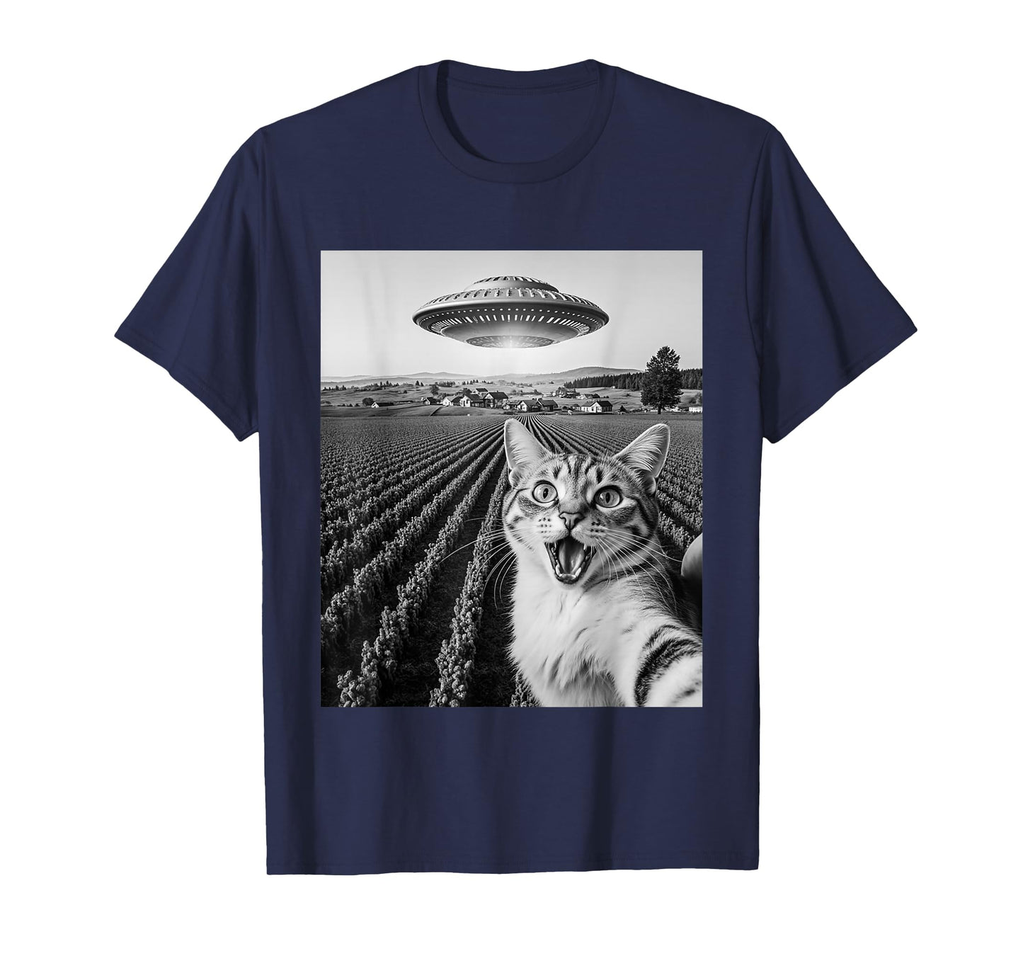 Cat Selfie With Alien UFO Funny Cat graphic tees T-Shirt