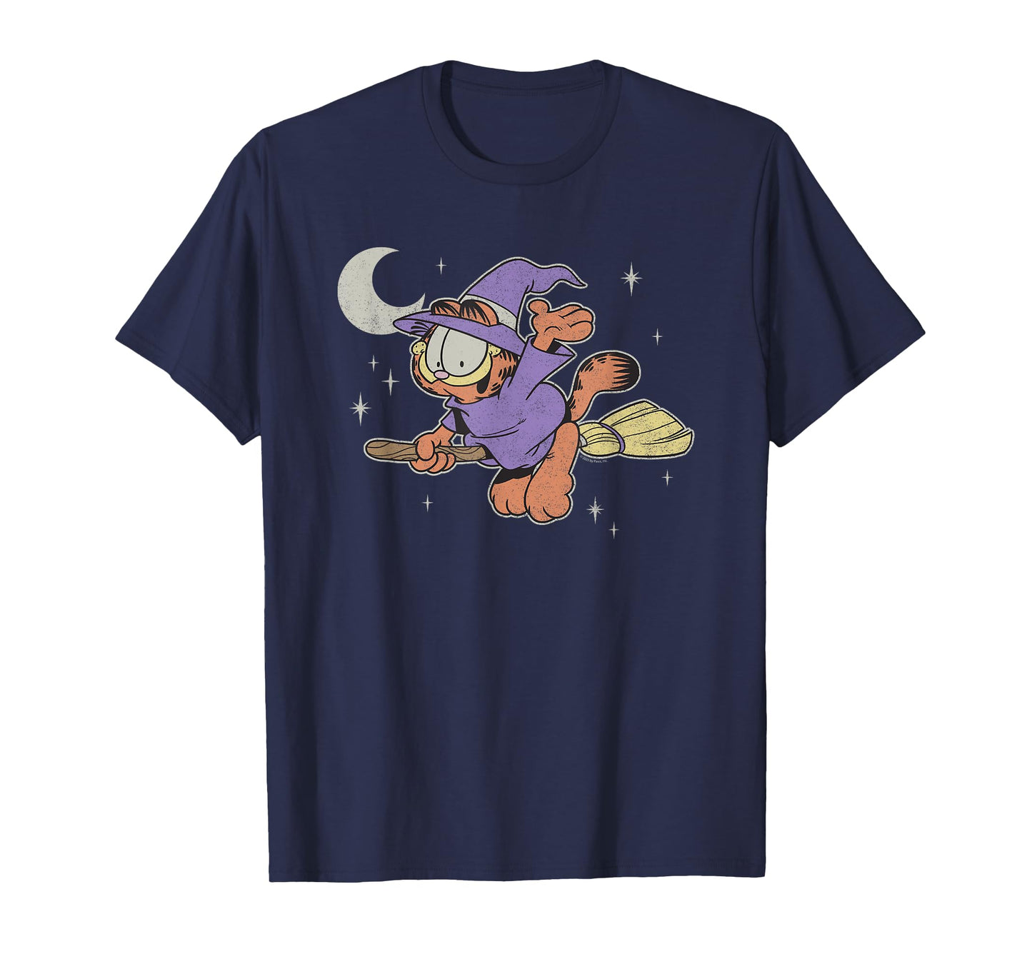 Garfield Halloween Witch Garfield Flying On Broom Retro T-Shirt
