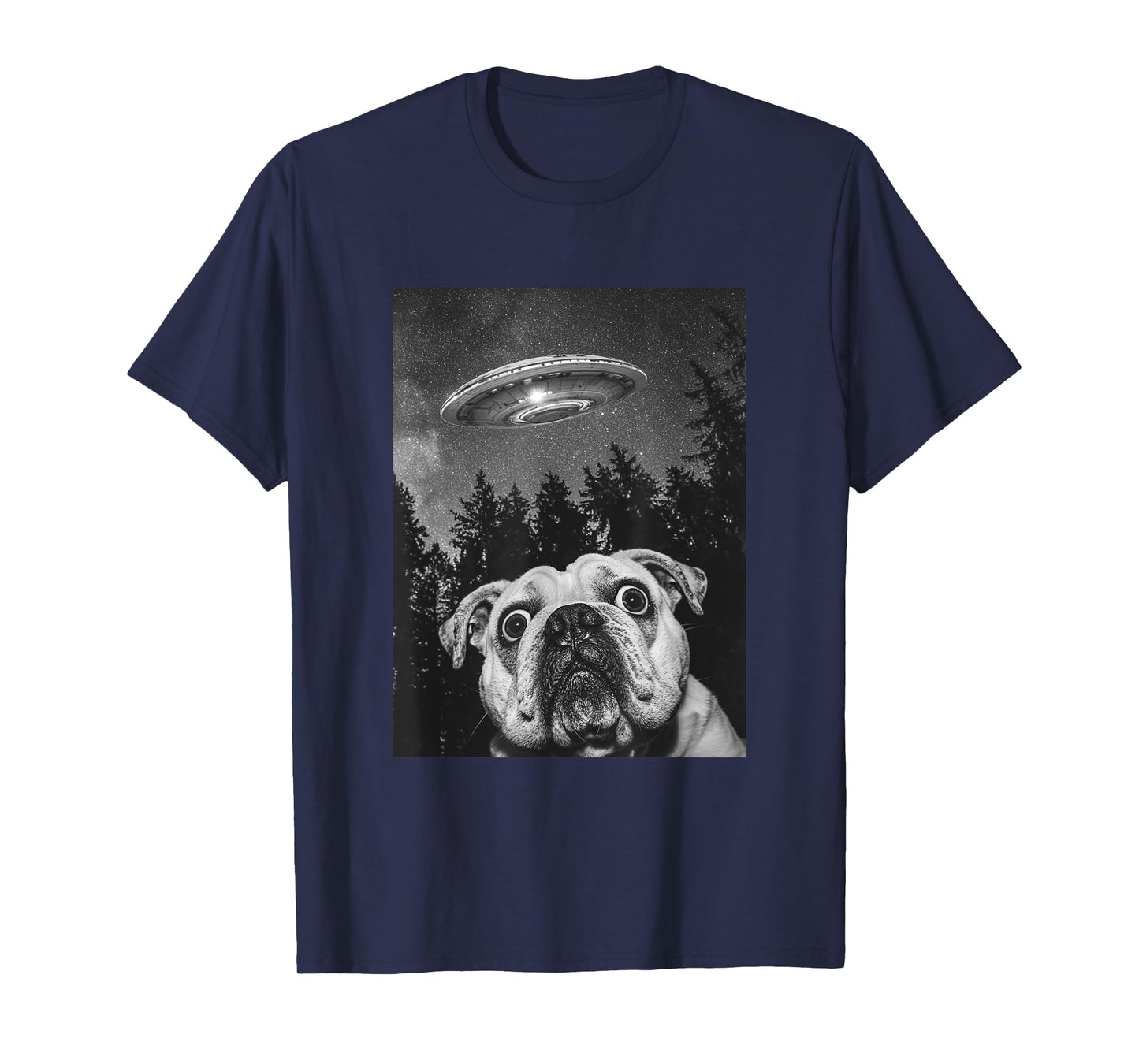 Surprised English Bulldog With Alien UFO, funny dog Men Women Girls Kids T-Shirt