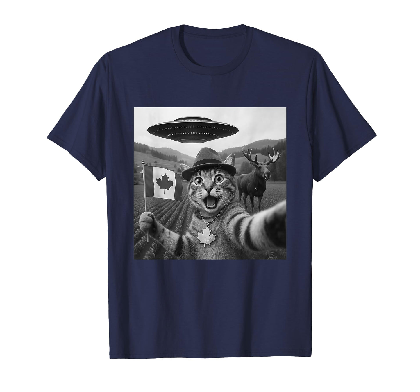 Cat Selfie With Alien UFO Canada Day Cat Gifts For Men Kid T-Shirt