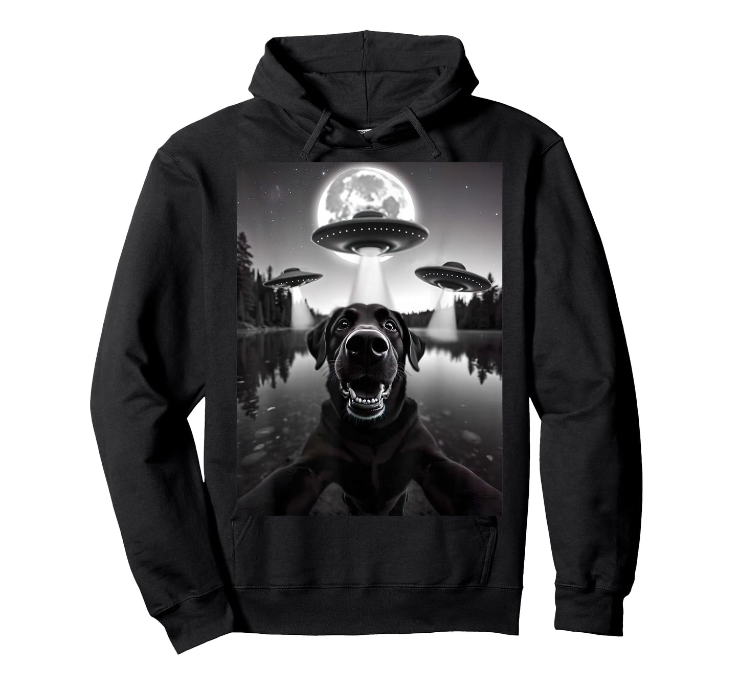 Funny Black Lab Labrador Dog Selfie with UFOs Weird Aliens T-Shirt