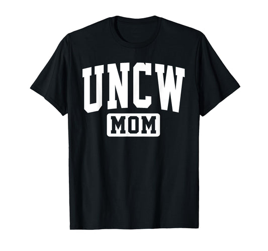 Family University College Arch Retro Design UNCW Arch Vintage Retro College Mom Mother Arch Vintage T-Shirt