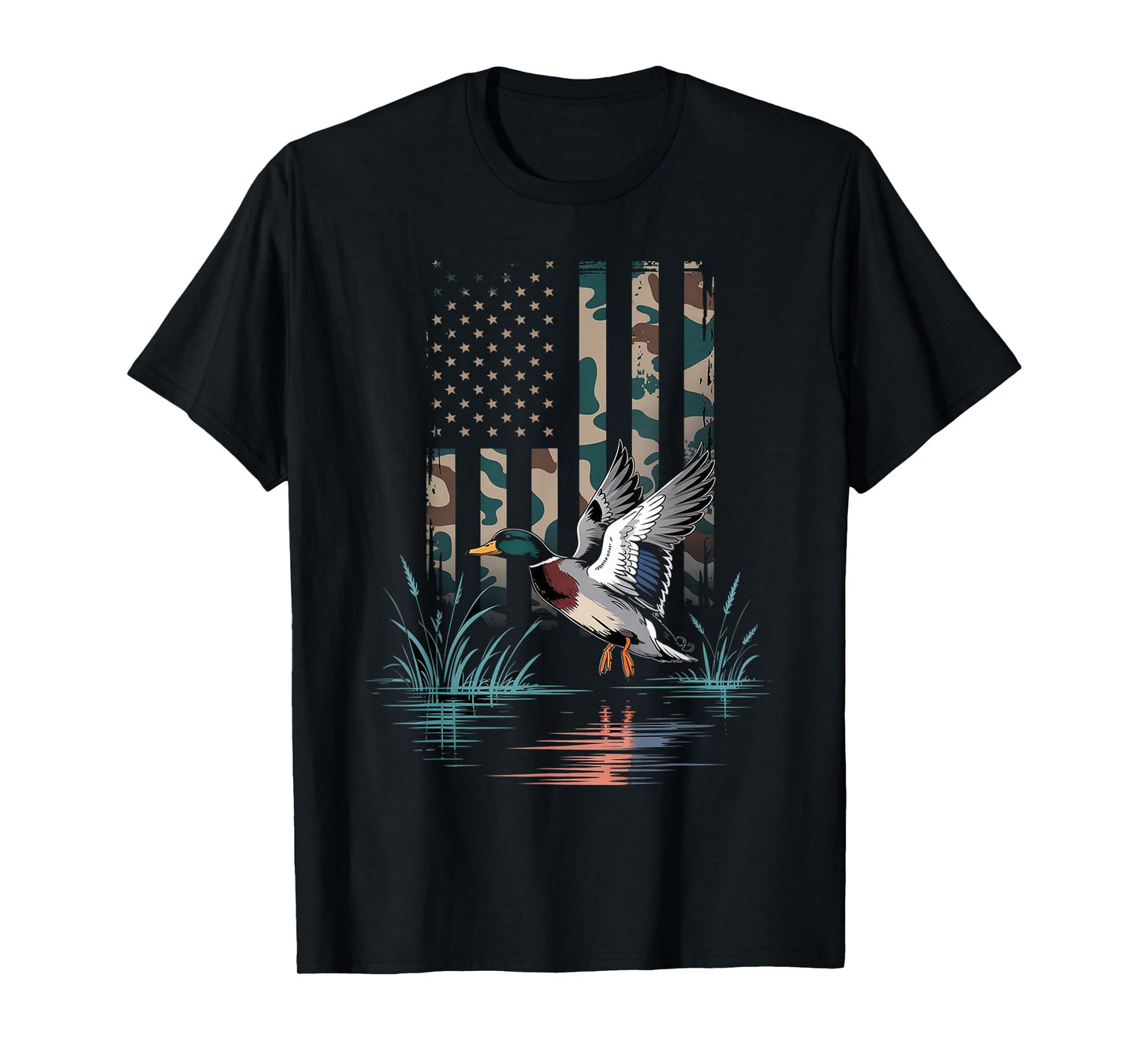 Camo Duck Hunting American Flag Waterfowl USA T-Shirt