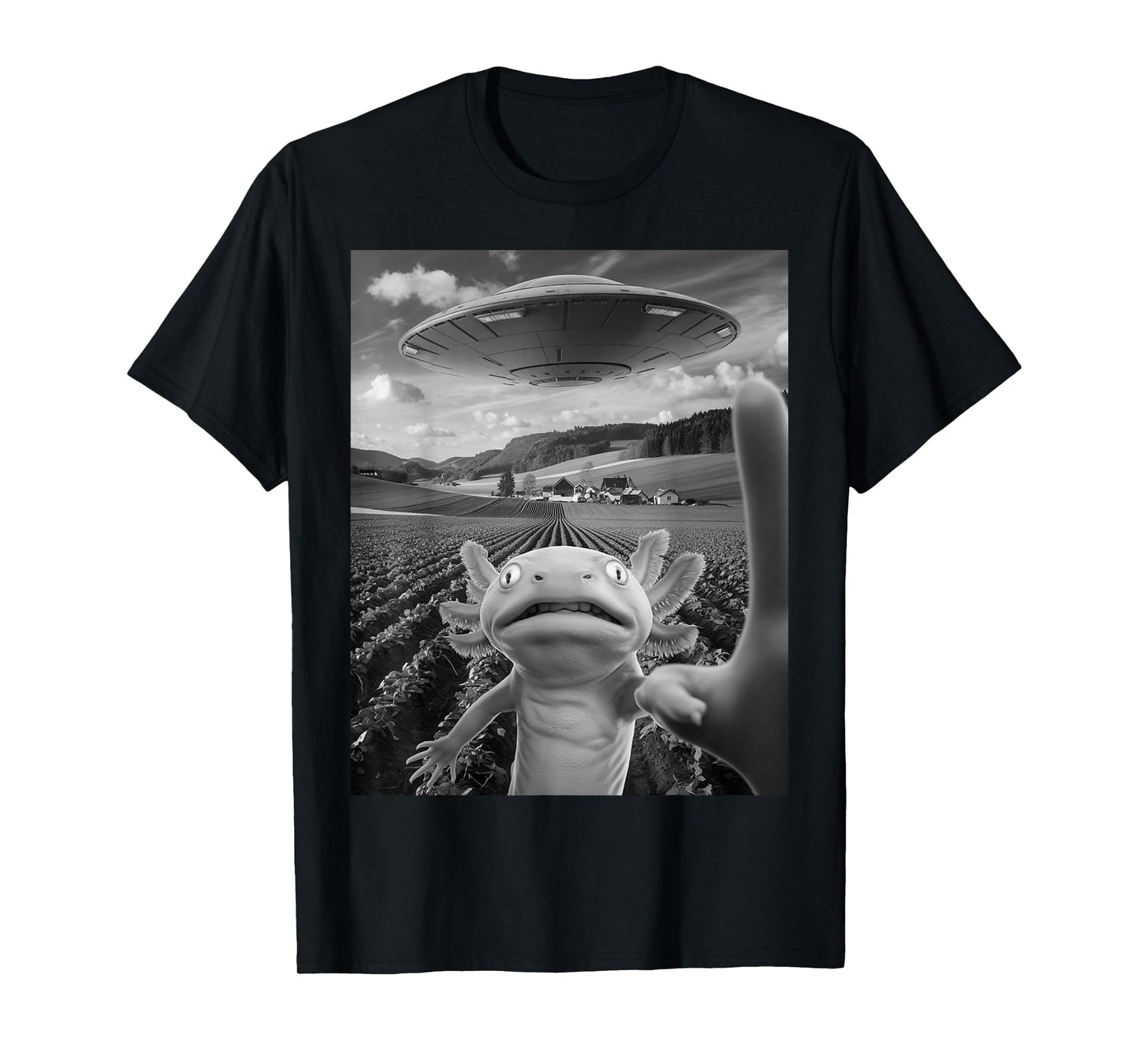 Axolotl Selfie With Alien UFO Funny Axolotl Gifts For Women T-Shirt